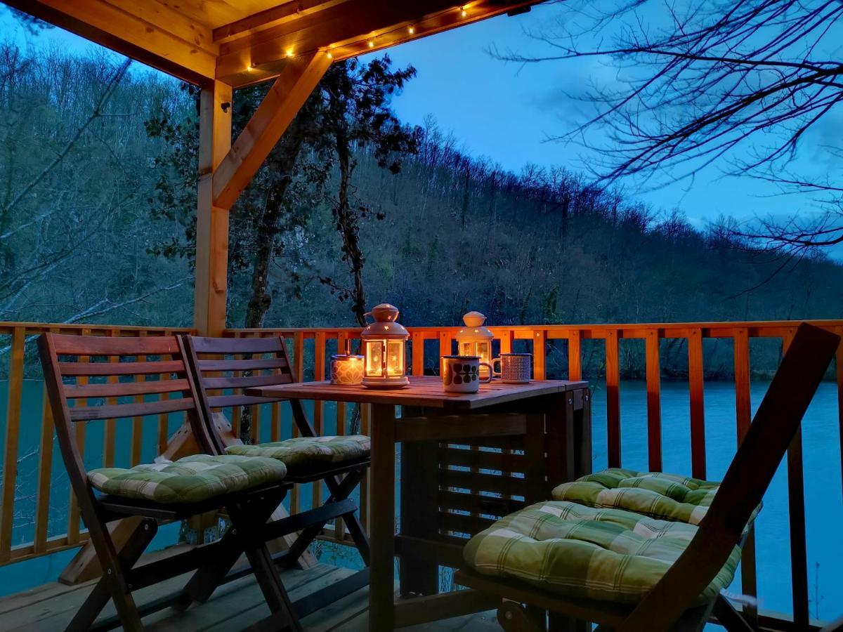 Riverland Gornji Zvečaj エクステリア 写真