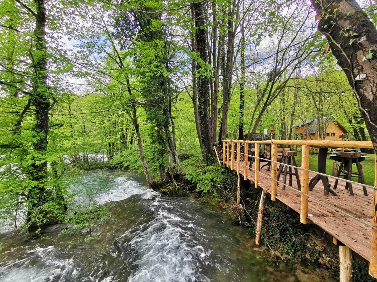 Riverland Gornji Zvečaj エクステリア 写真