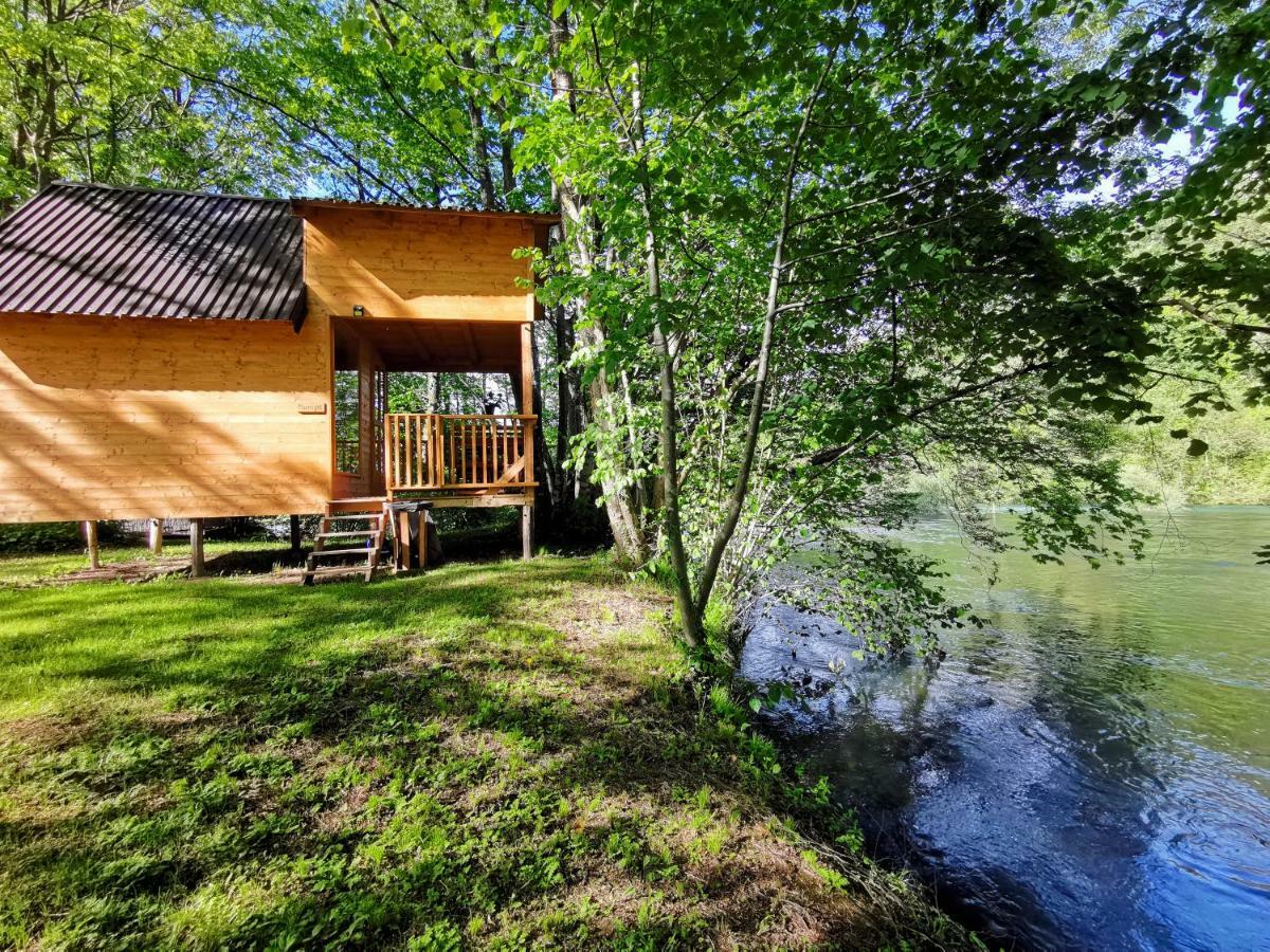 Riverland Gornji Zvečaj エクステリア 写真